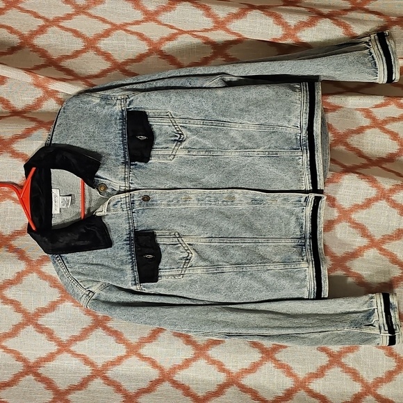 Jackets & Blazers - Jeanology Denim Jacket With Velour Trim